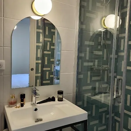 Mage - La Grenette Hotel