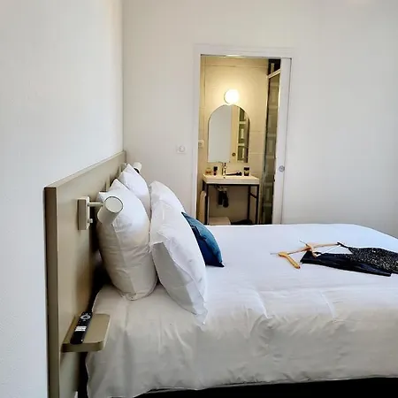 Mage - La Grenette 3*