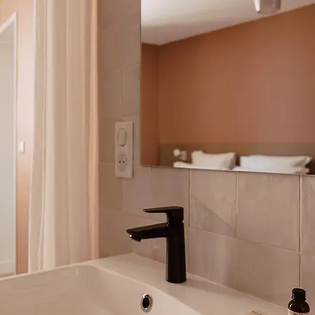 Hotel Mage - La Grenette Roanne